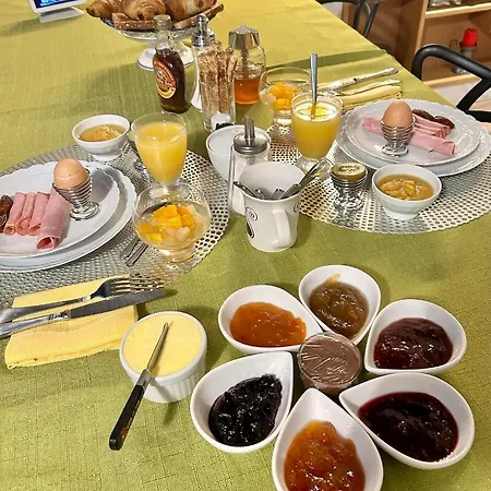 Homestay Les Trois Tilleuls 1 Loupiac (Gironde)