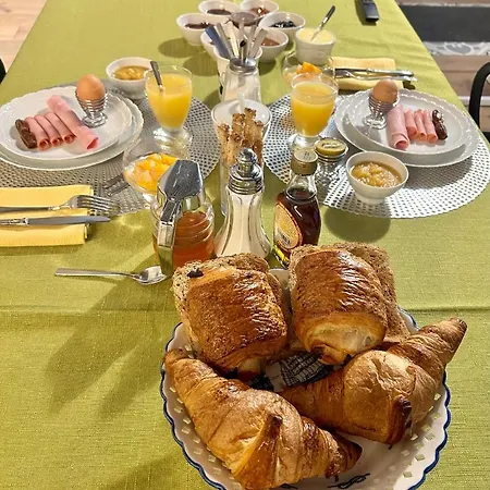 Homestay Les Trois Tilleuls 1 *