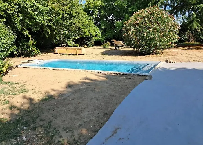 Les Trois Tilleuls 1