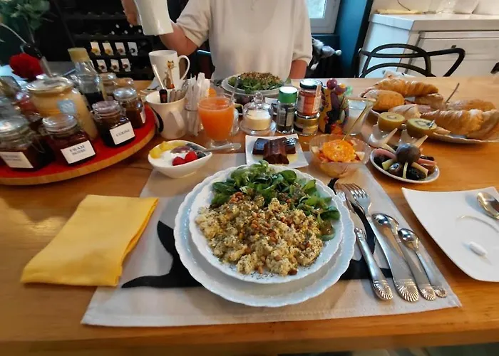 Les Trois Tilleuls 1